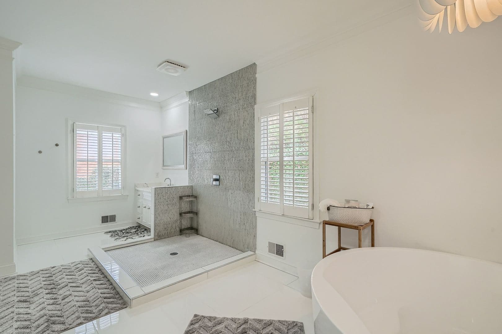Atlanta House: 425 Ferry Lndg