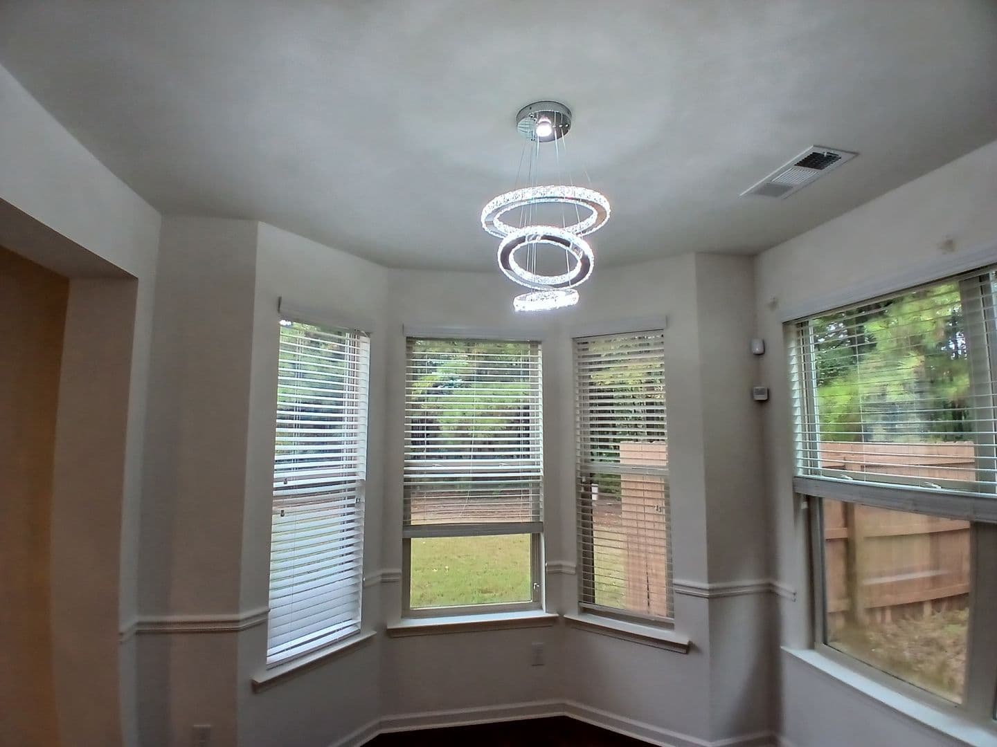Fairburn House: 5531 Radford Loop