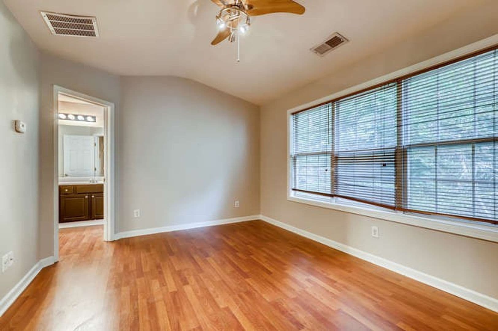 Atlanta Townhome: 744 Celeste Ln.