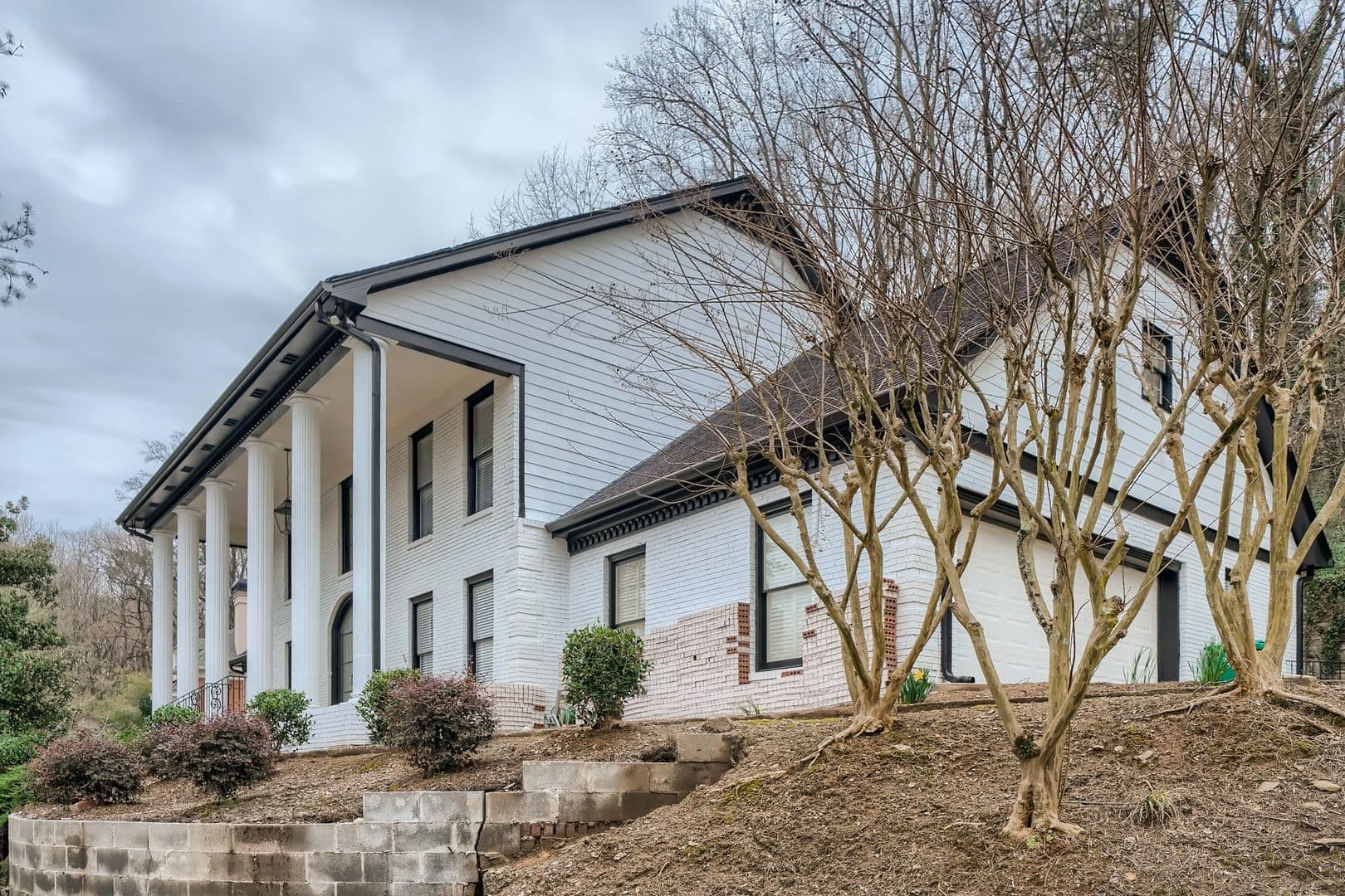 Atlanta House: 425 Ferry Lndg