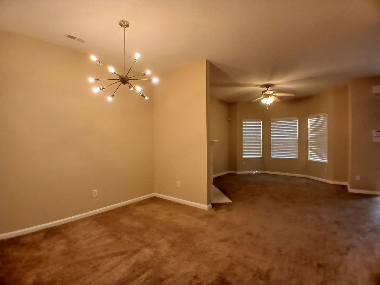 Hampton House: 1742 Fielding Way