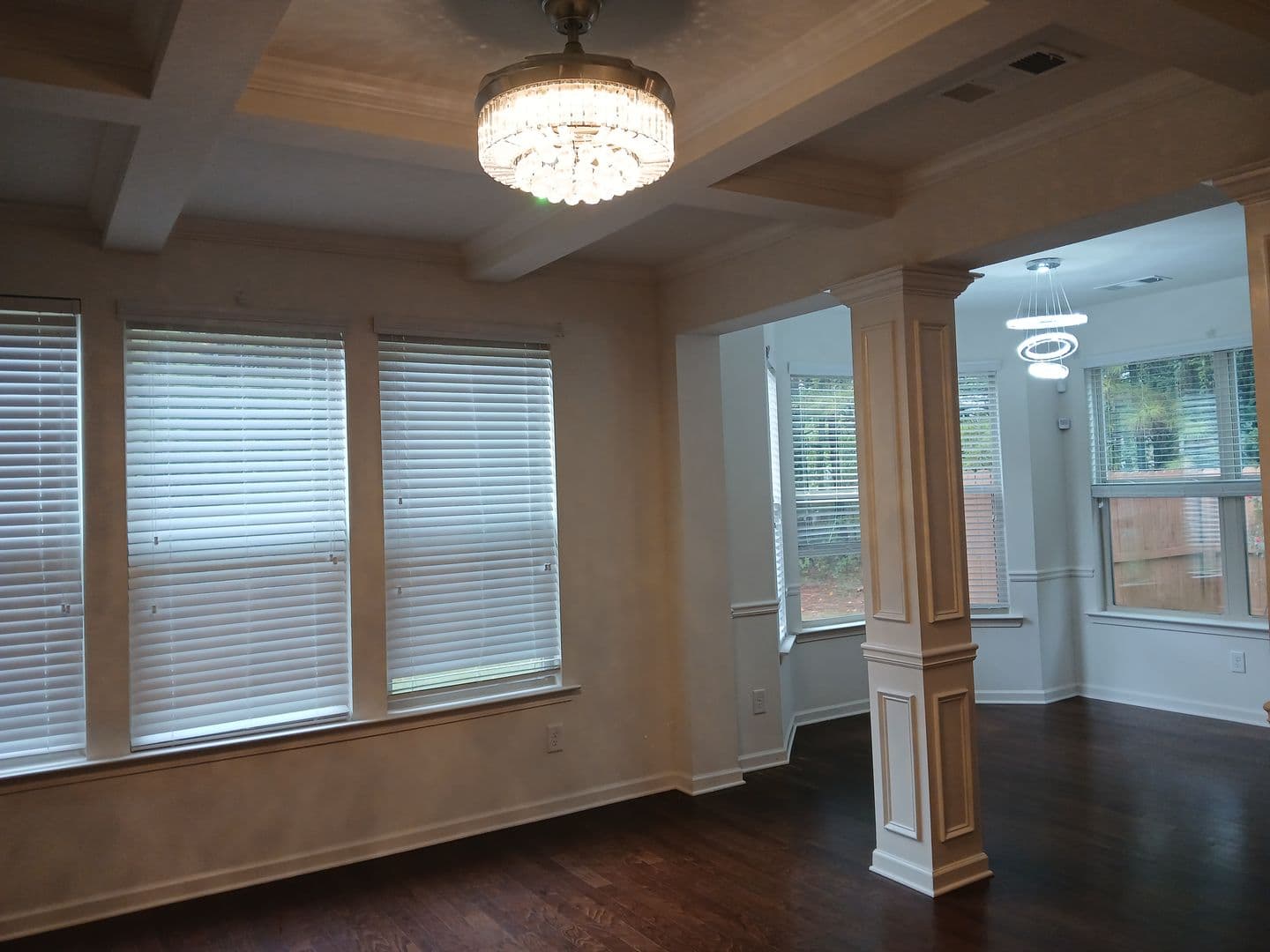 Fairburn House: 5531 Radford Loop
