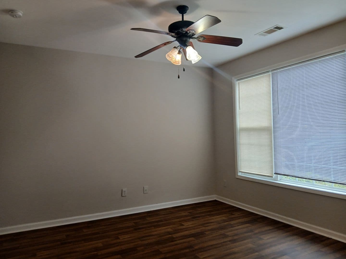 Riverdale Townhome: 1471 Riverrock Court