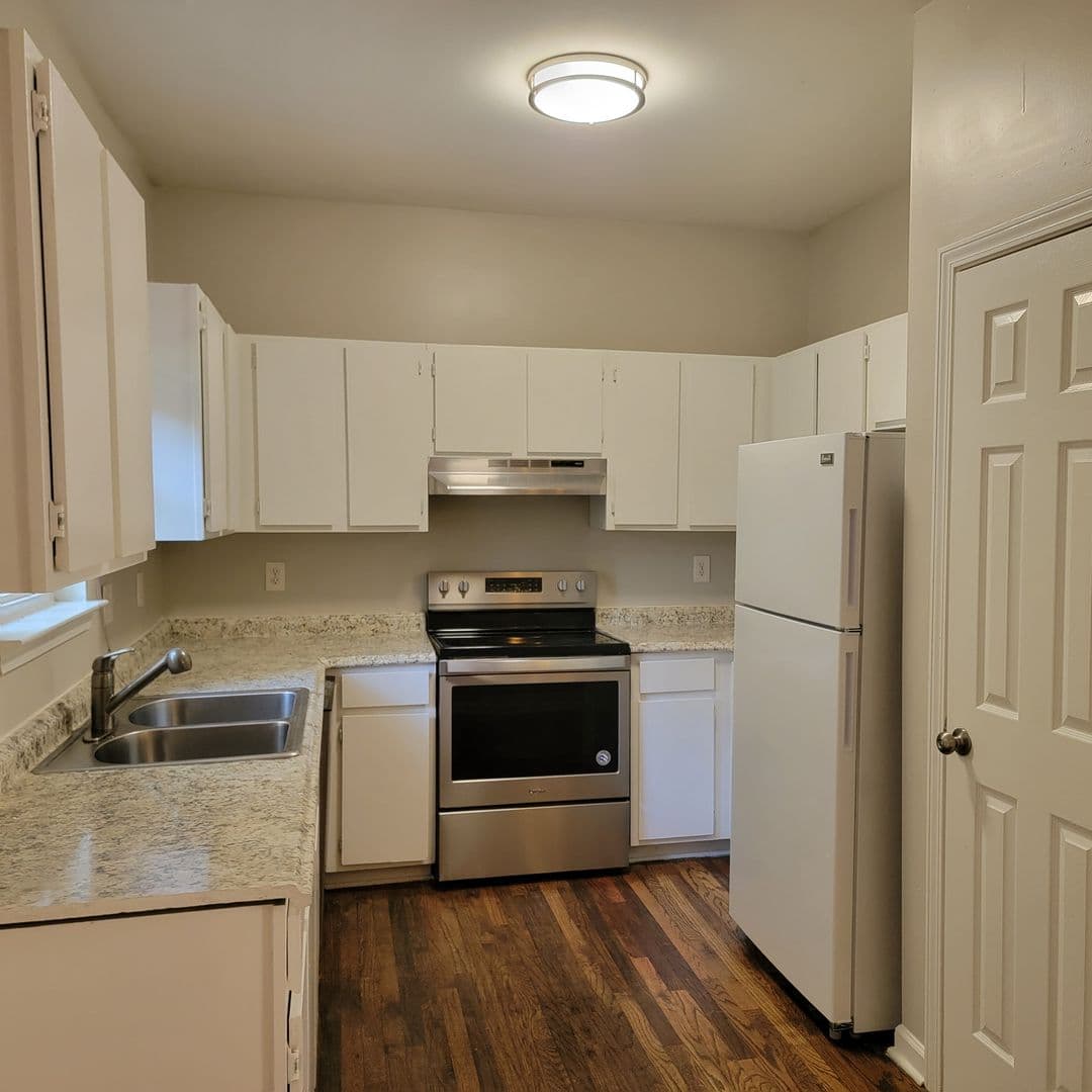 Atlanta Townhome: 988 Sims Ave,  - Unit A