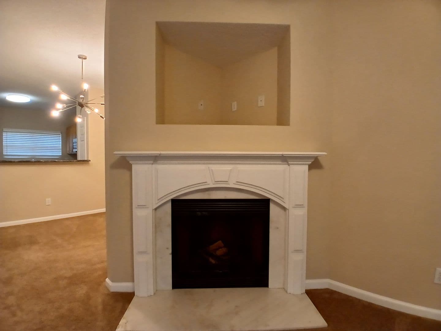 Hampton House: 1742 Fielding Way