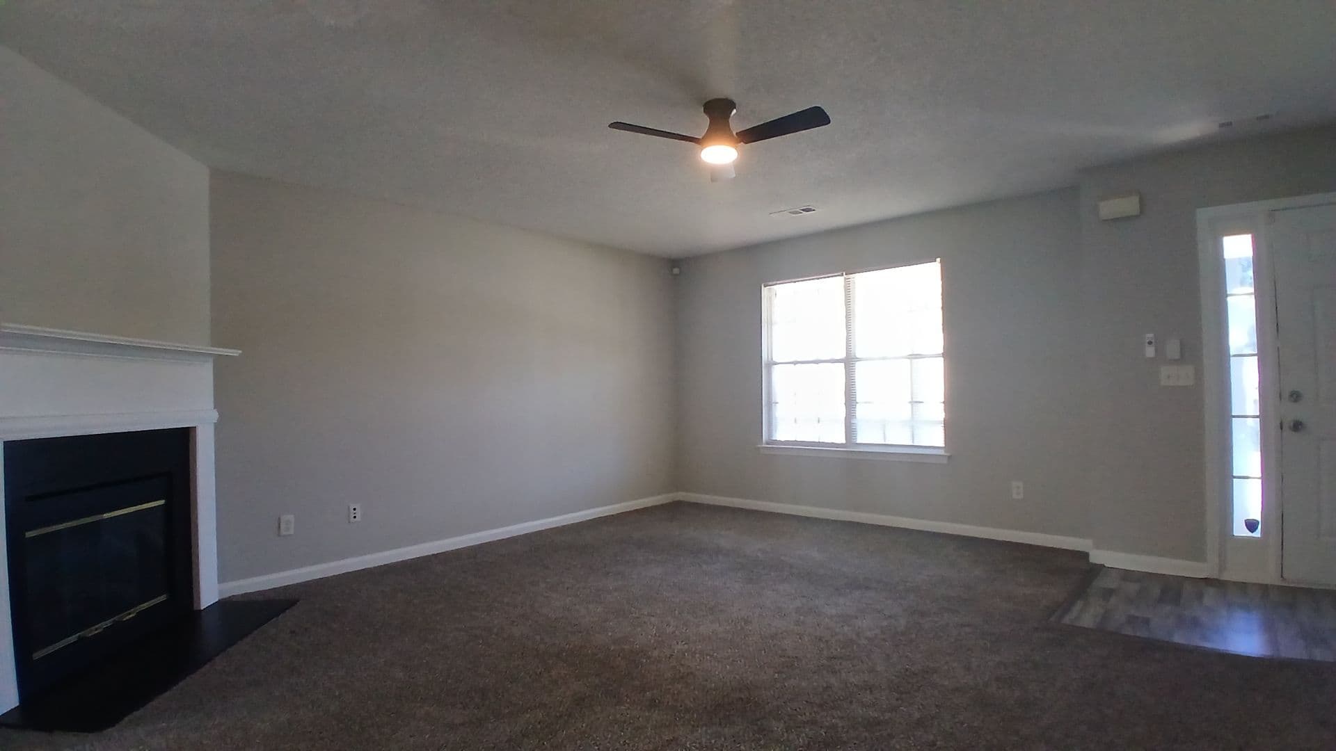 Union City House: 7900 Four Oaks Court