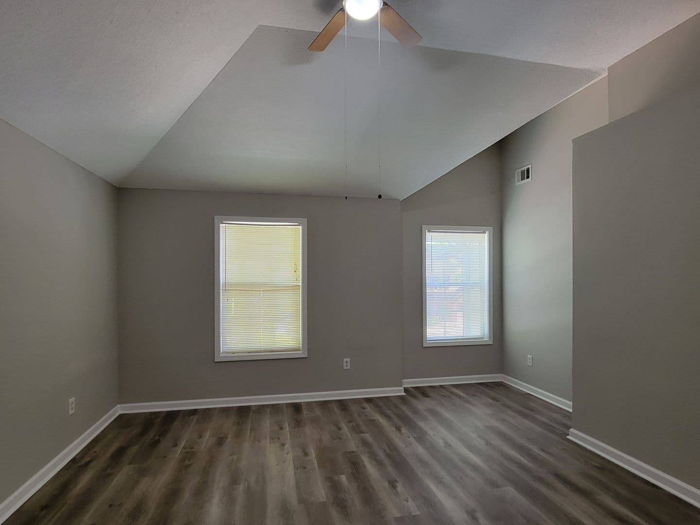 Lithonia House: 7127 Lamar Ct