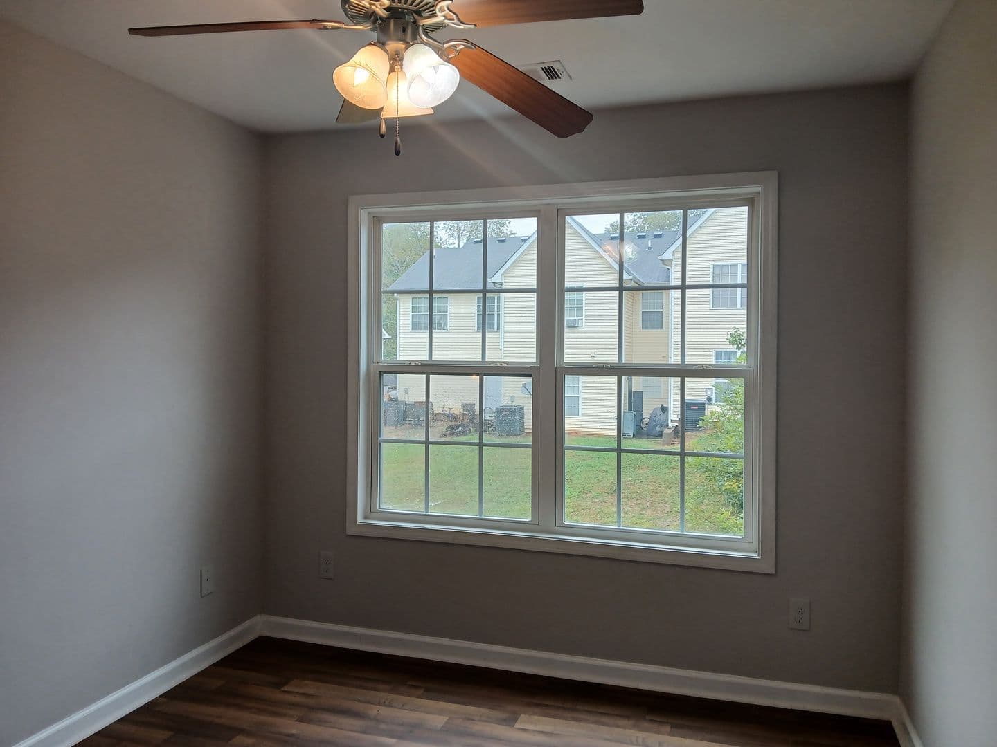 Riverdale Townhome: 1471 Riverrock Court