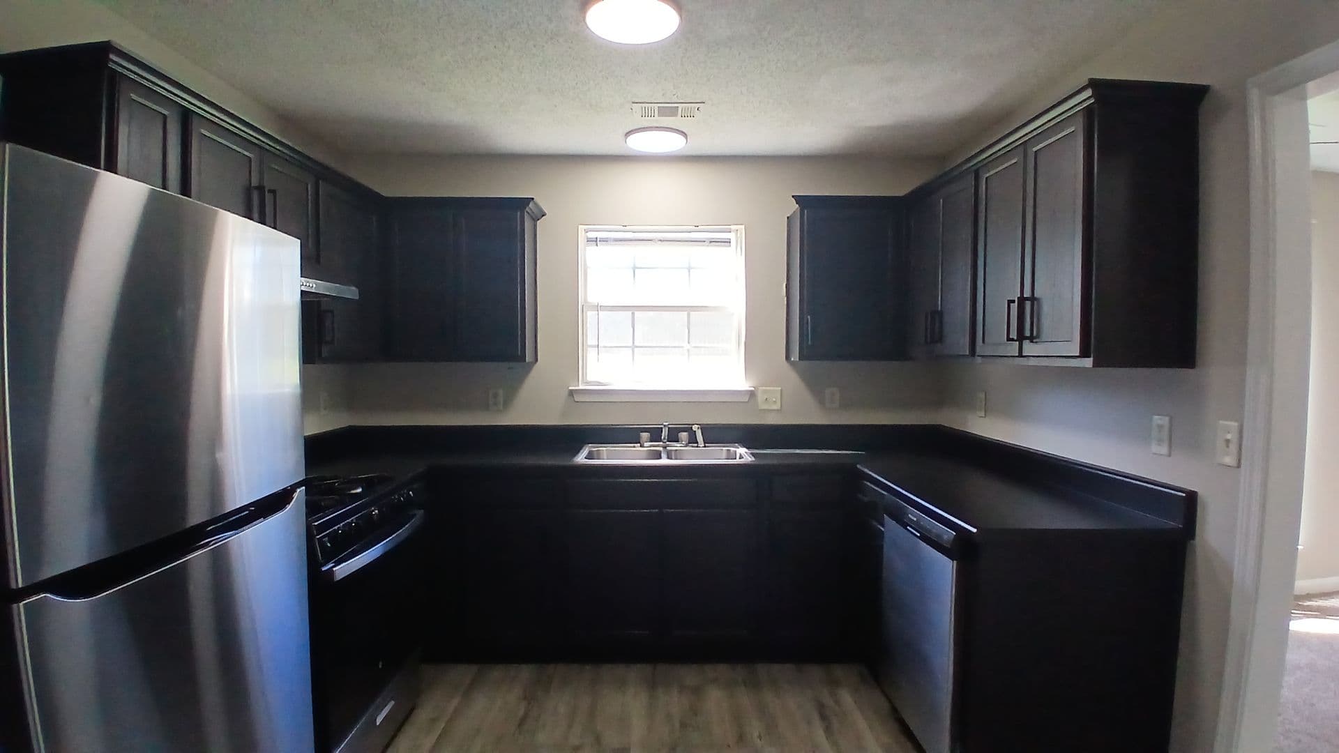 Union City House: 7900 Four Oaks Court
