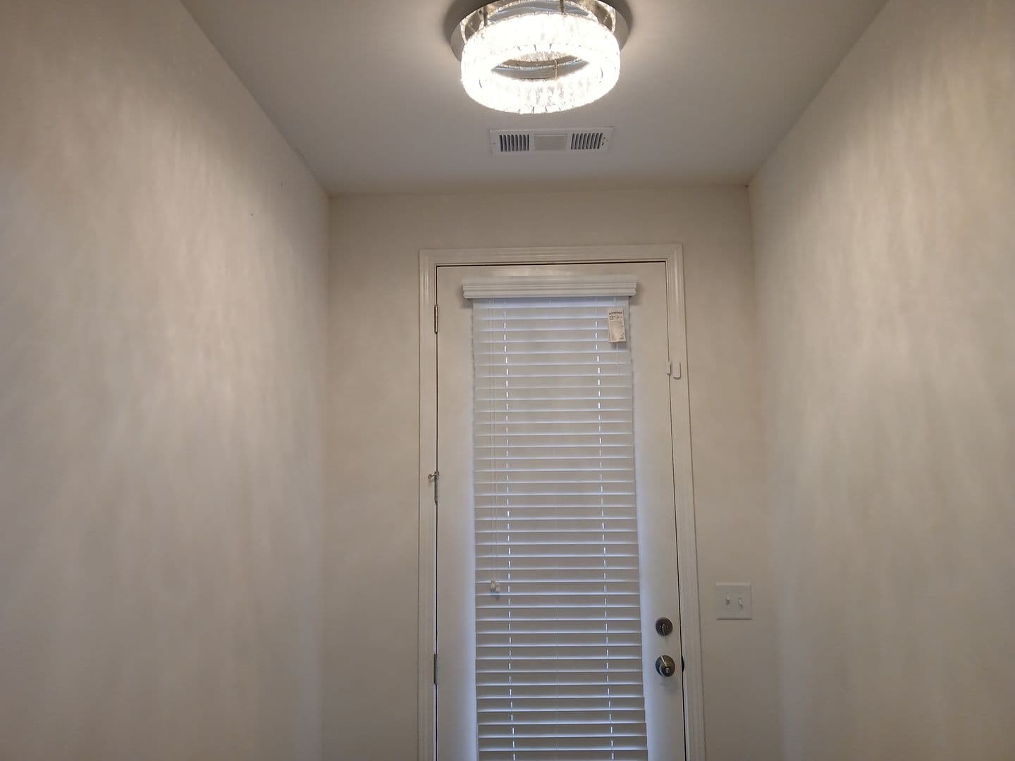 Fairburn House: 5531 Radford Loop
