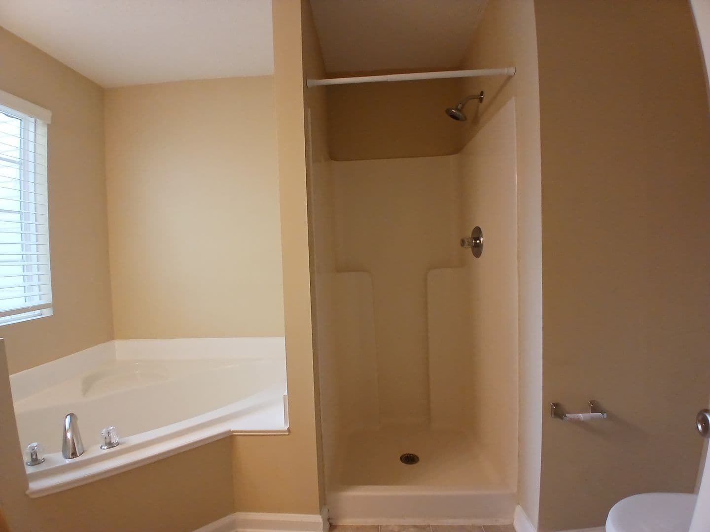Hampton House: 1742 Fielding Way