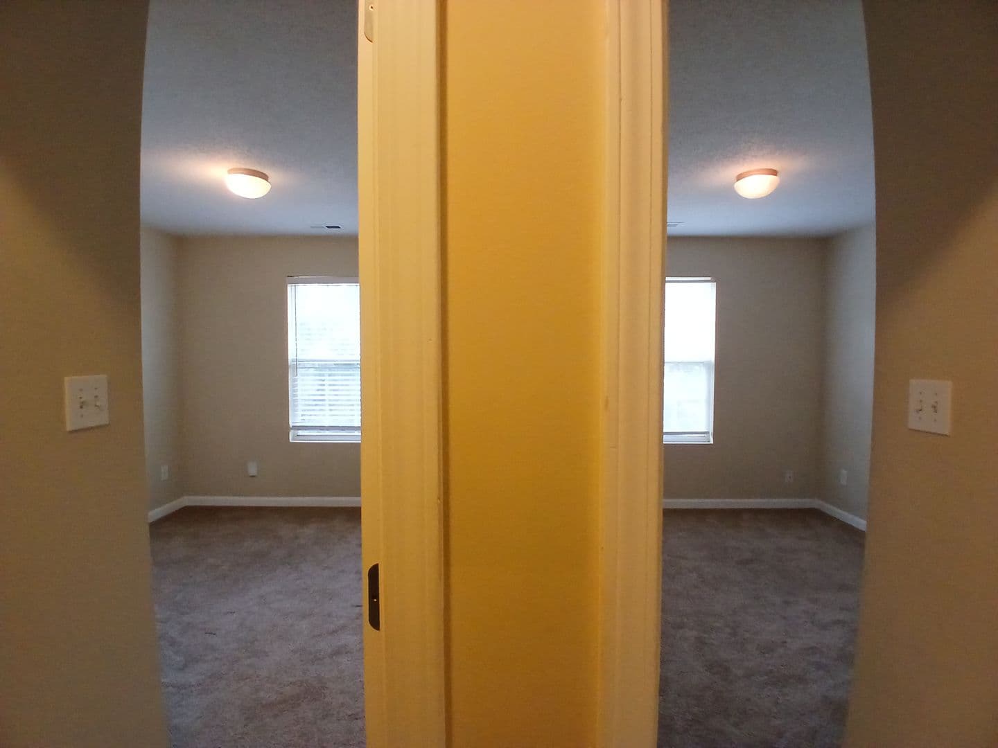 Hampton House: 1742 Fielding Way