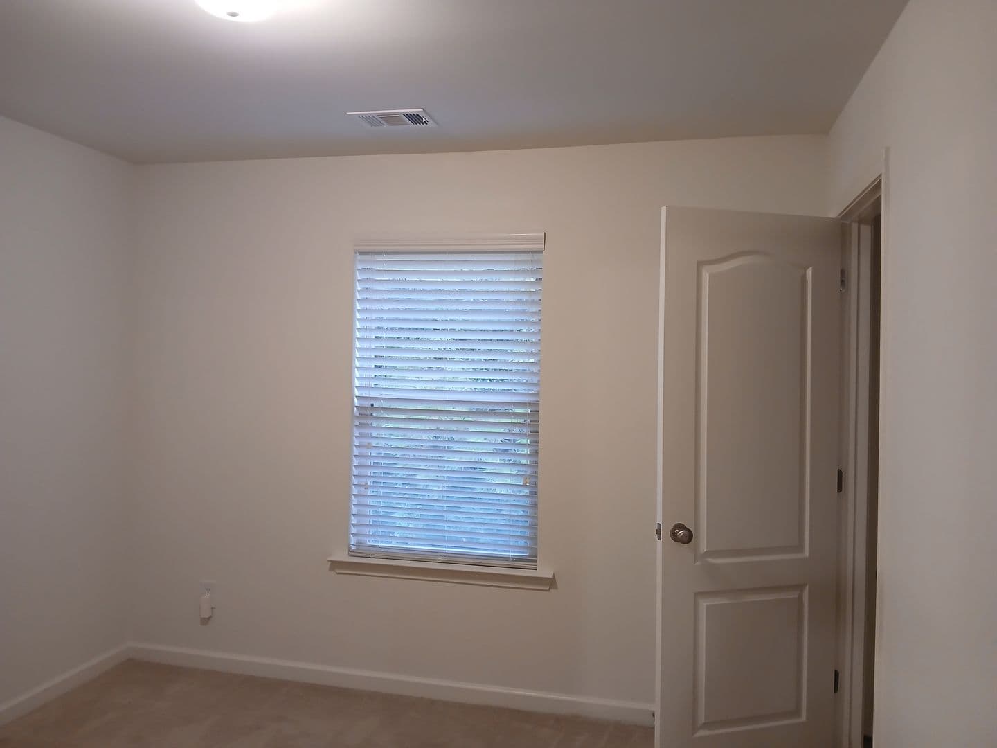 Fairburn House: 5531 Radford Loop
