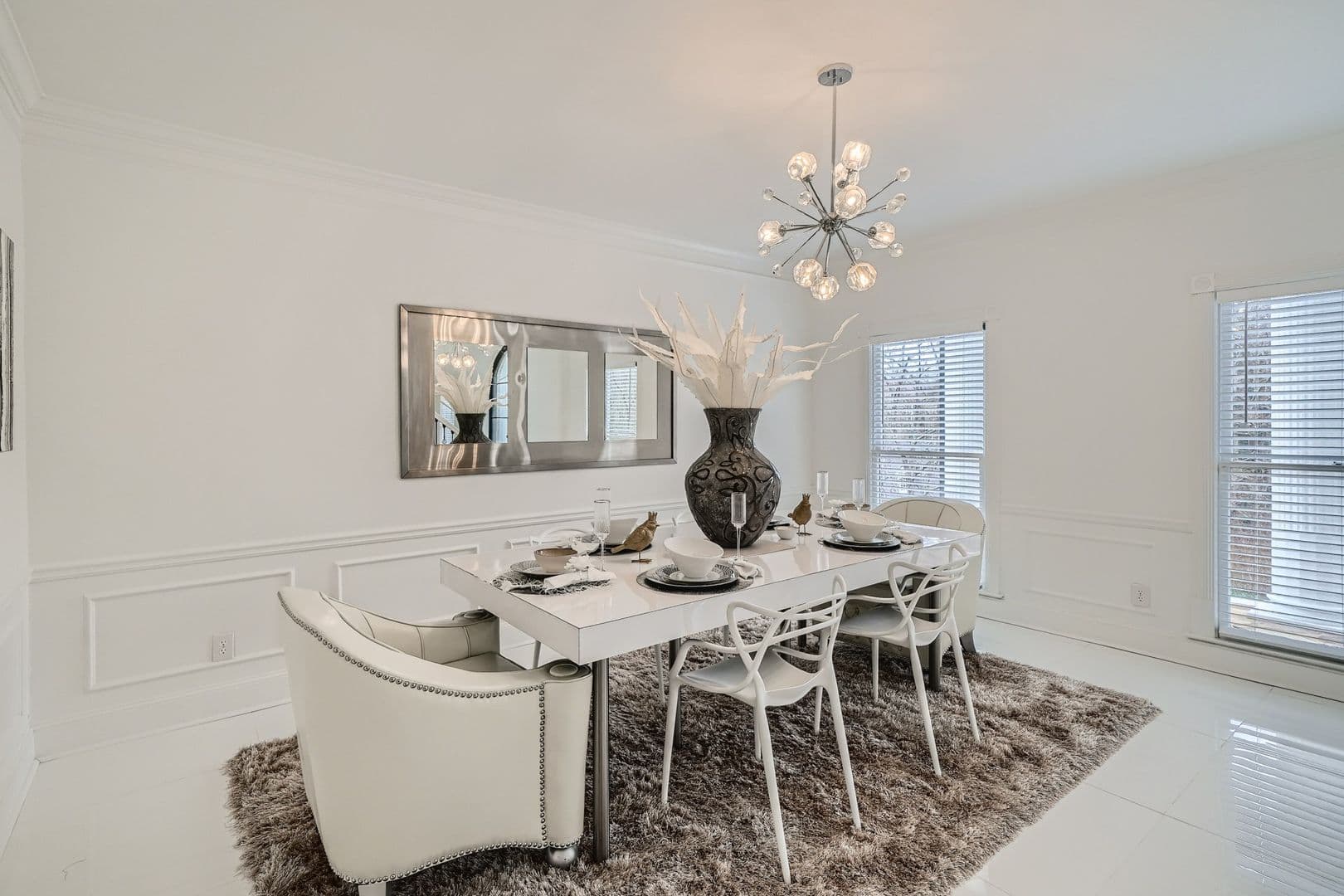 Atlanta House: 425 Ferry Lndg