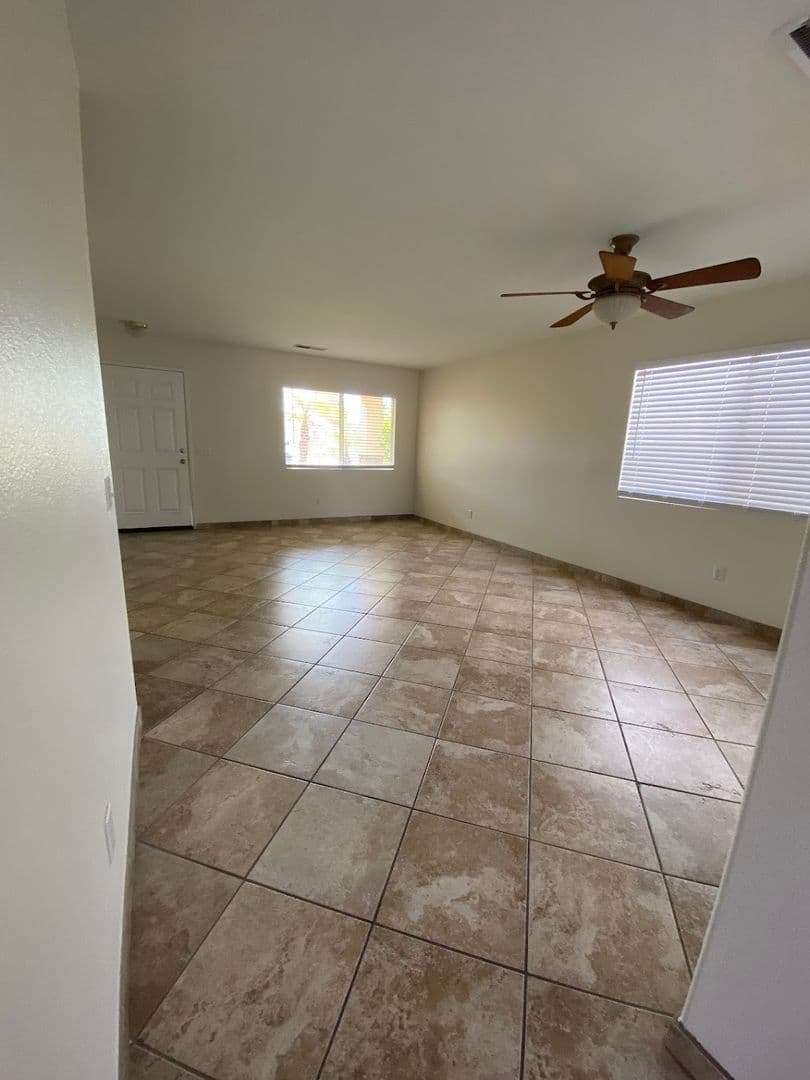 Menifee House: 30567 Pine Creek Drive