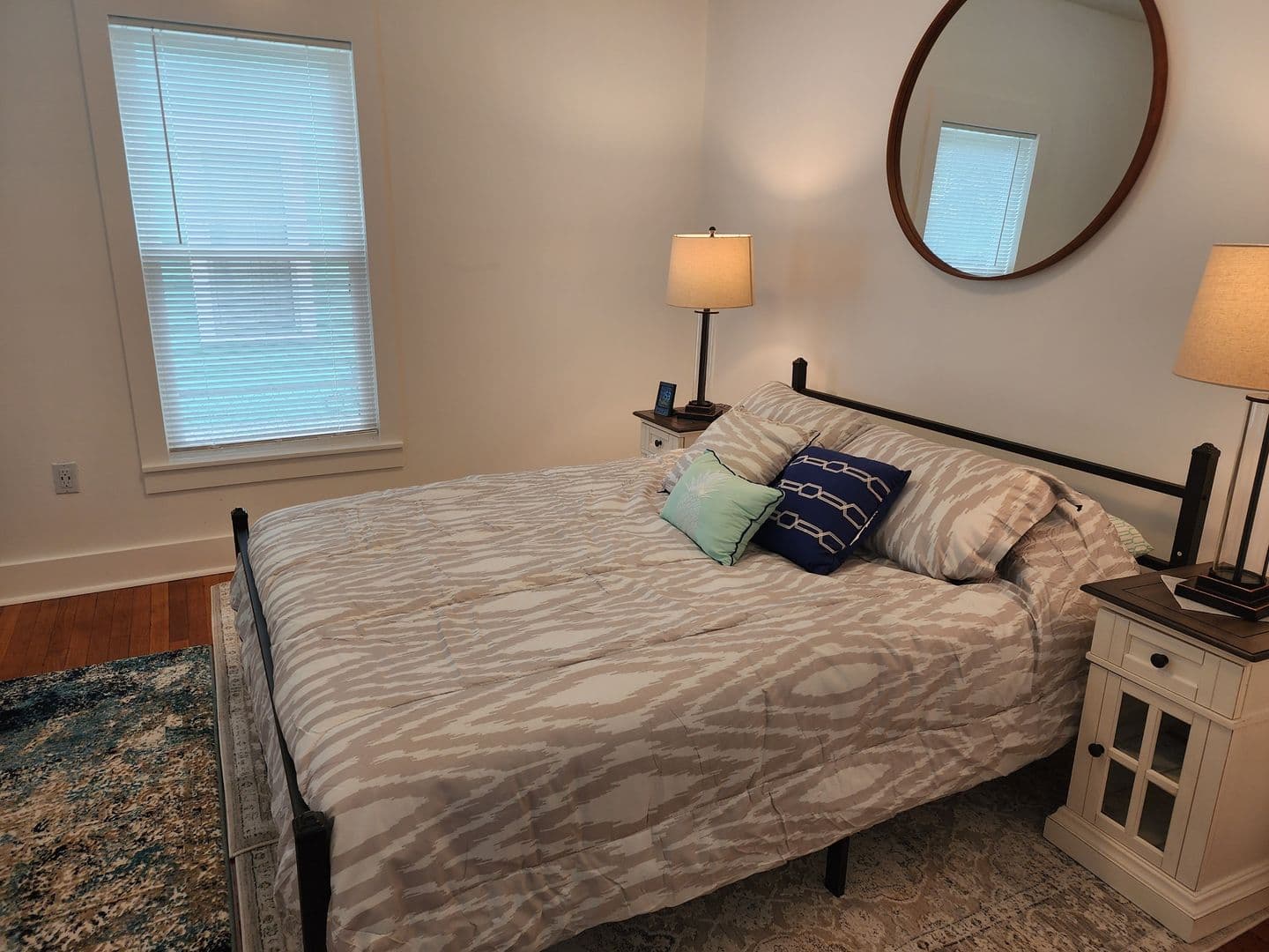 Grand Rapids House: 256 Dickinson St SW