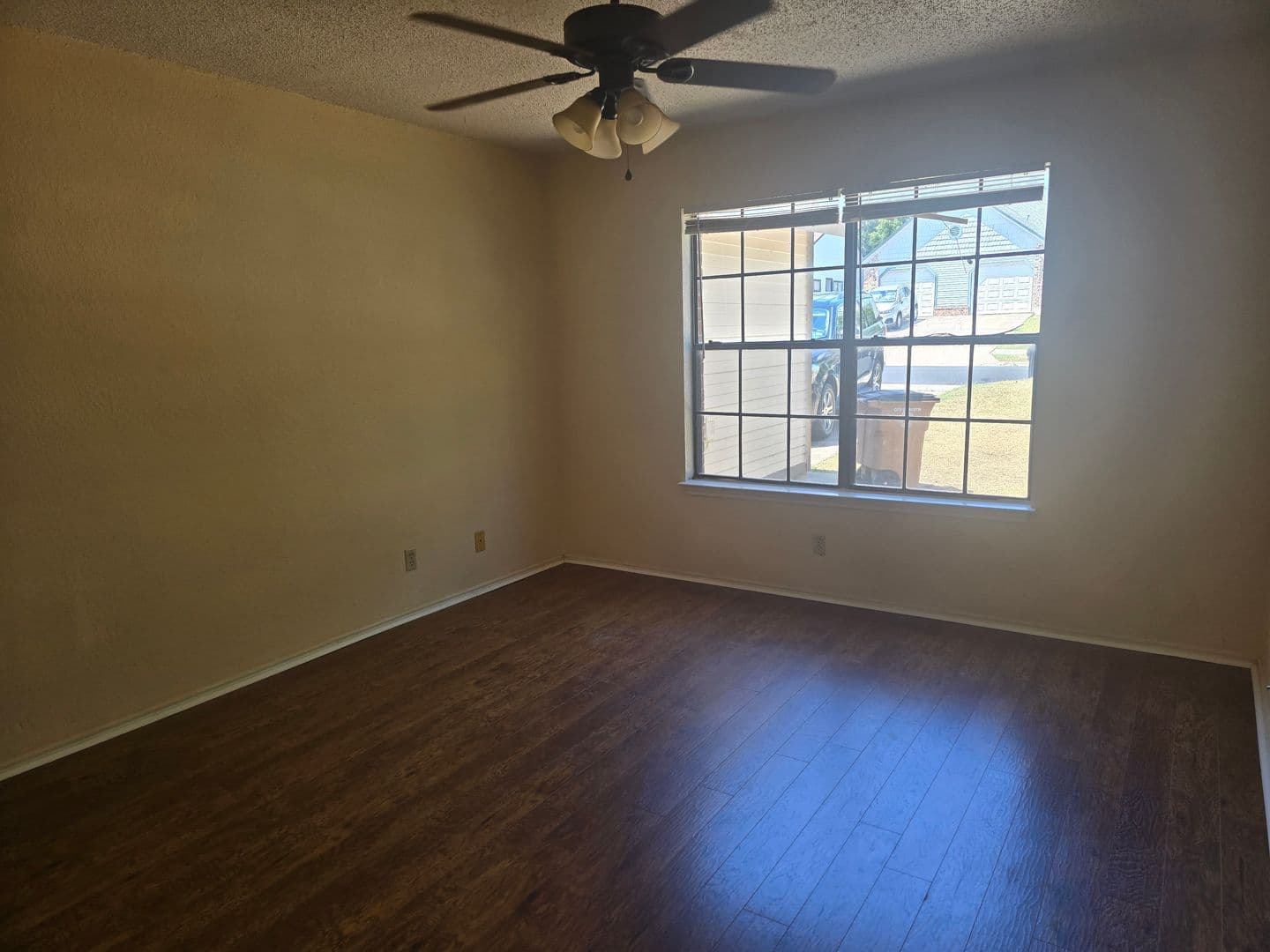 Austin Apartment: 9403 Kempler
