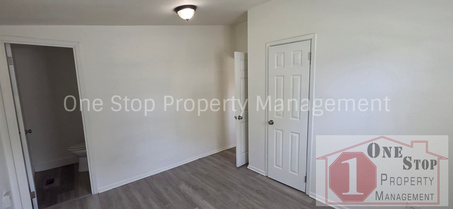 Independence House: 18508 E 5th St N