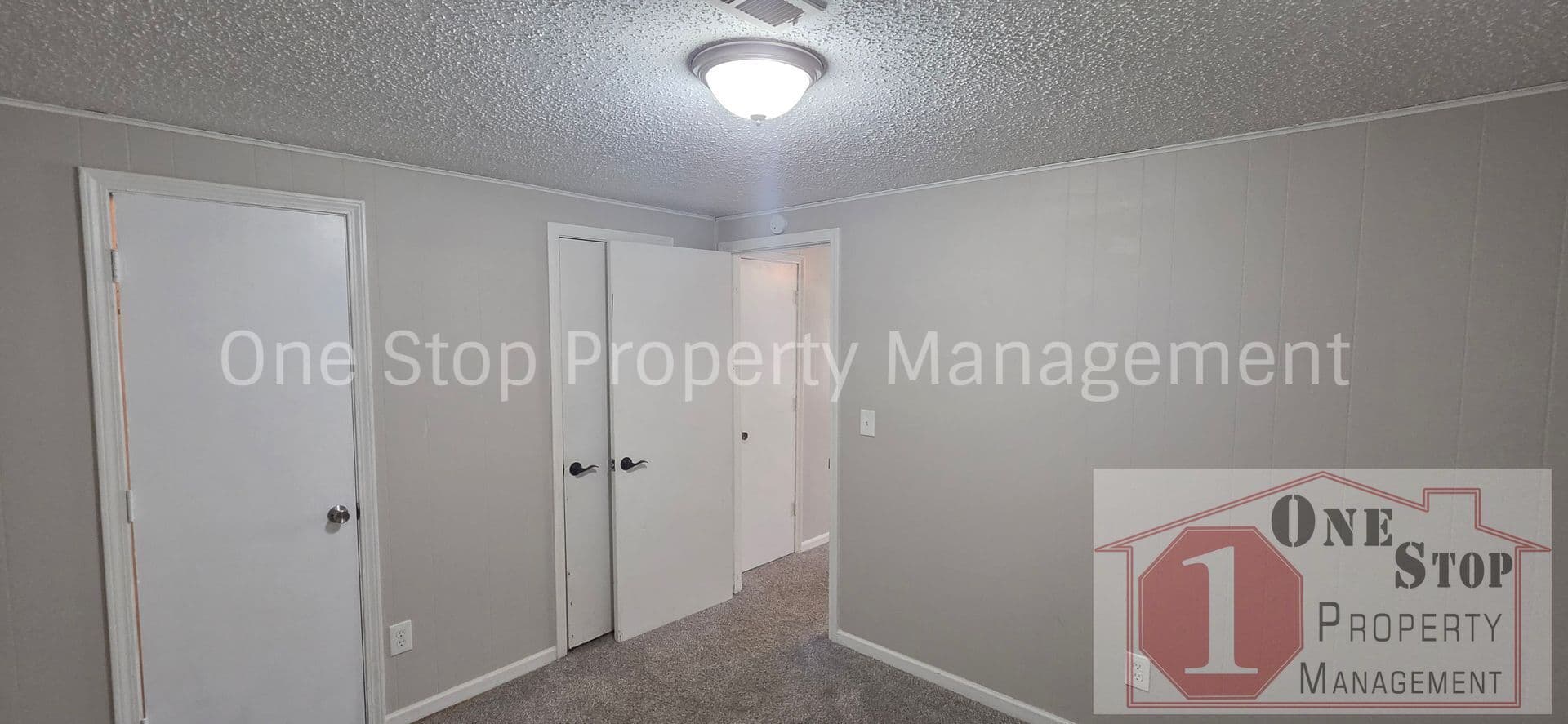 Independence House: 16618 E 3rd Terr N