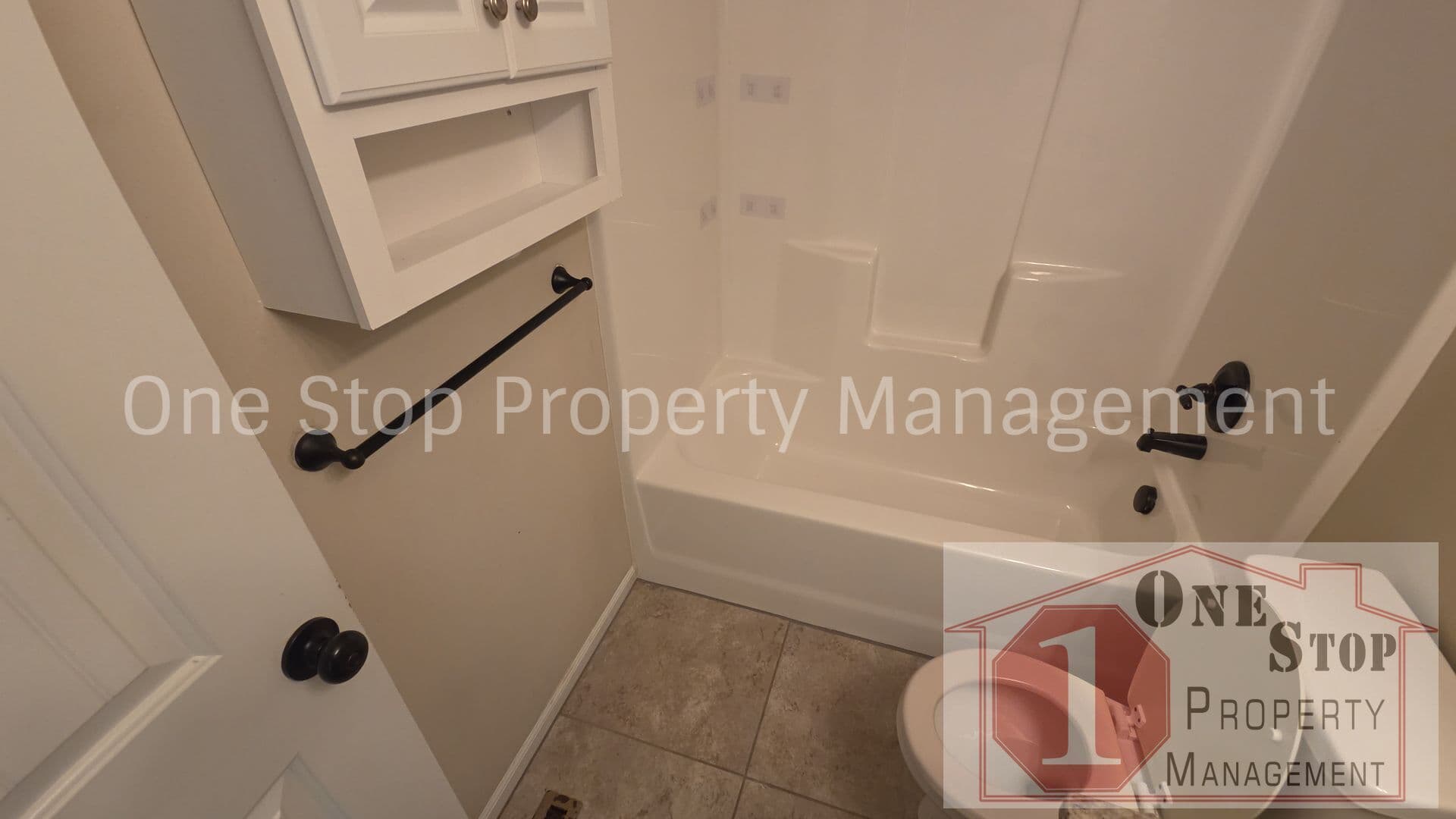 Belton House: 798 Logan Avenue