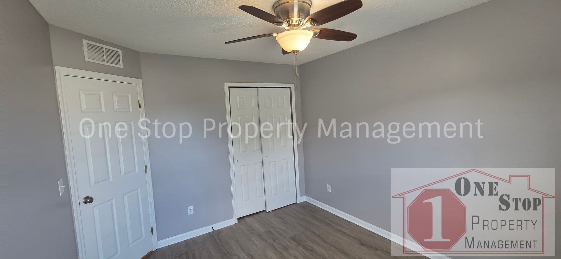 Kansas City House: 5501 N Bell St