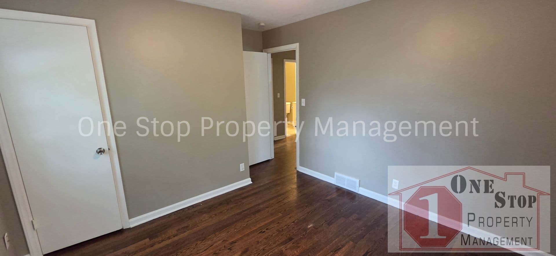Kansas City House: 9914 Lawndale Ave