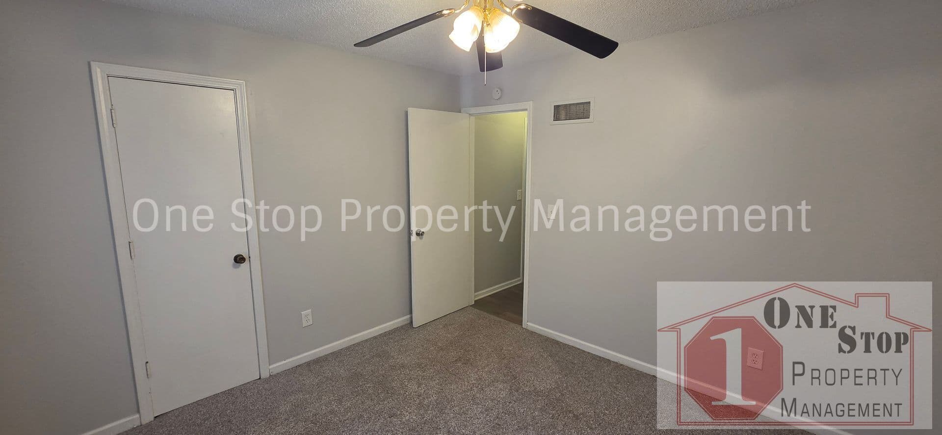 Independence House: 16618 E 3rd Terr N
