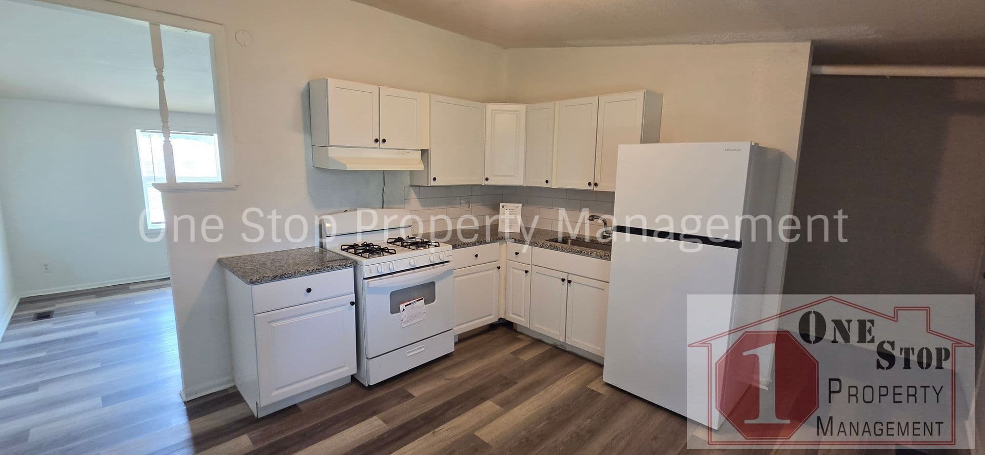 Independence House: 18508 E 5th St N