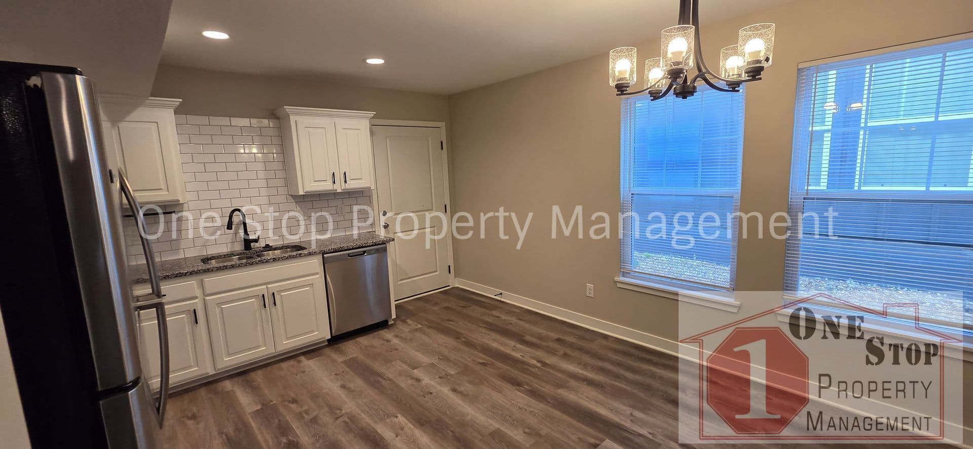 Blue Springs House: 124 SW 8th Street