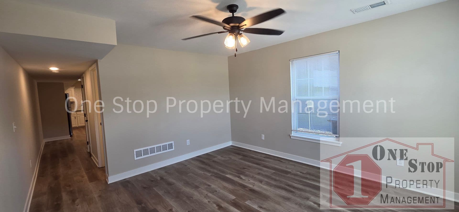 Blue Springs House: 124 SW 8th Street