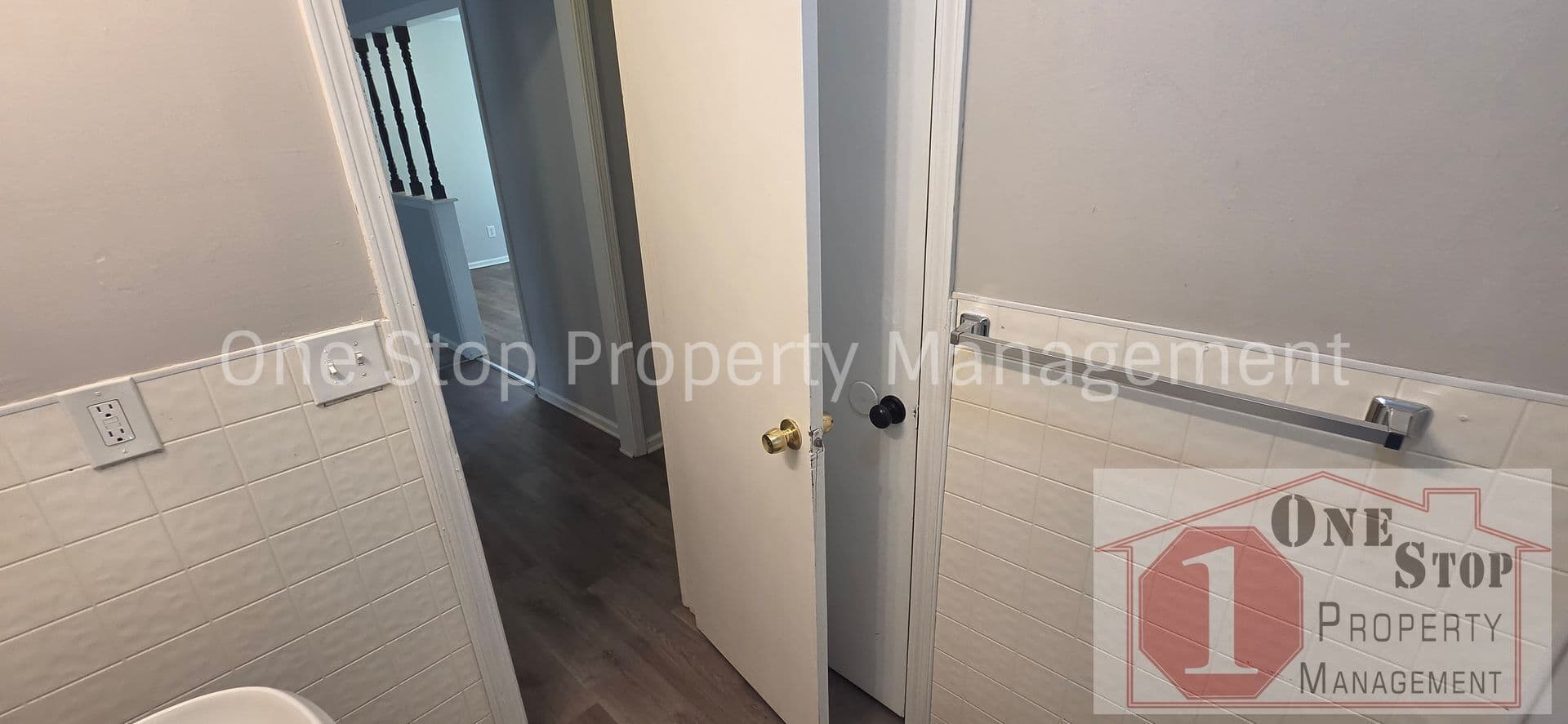 Independence House: 16618 E 3rd Terr N