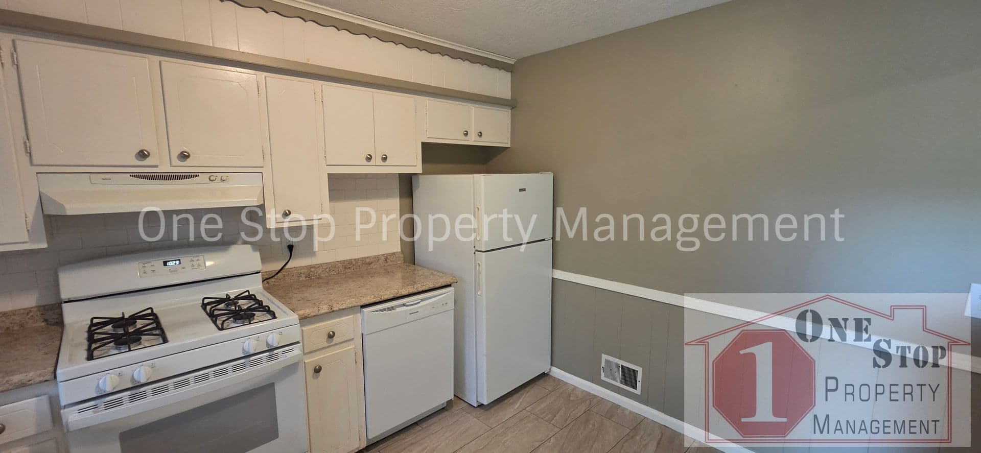 Kansas City House: 9914 Lawndale Ave