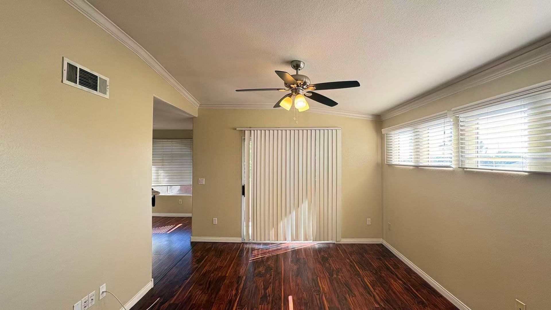Las Vegas House: 4400 S. Jones Blvd #2008