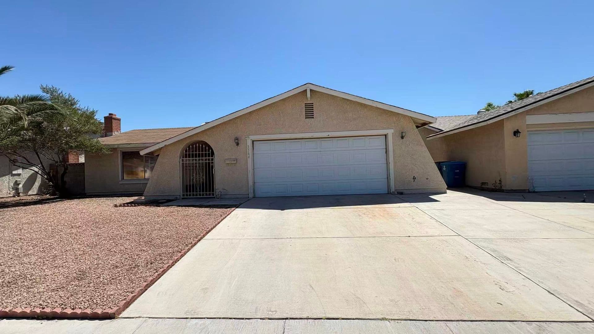 Las Vegas House: 3564 Redwood St