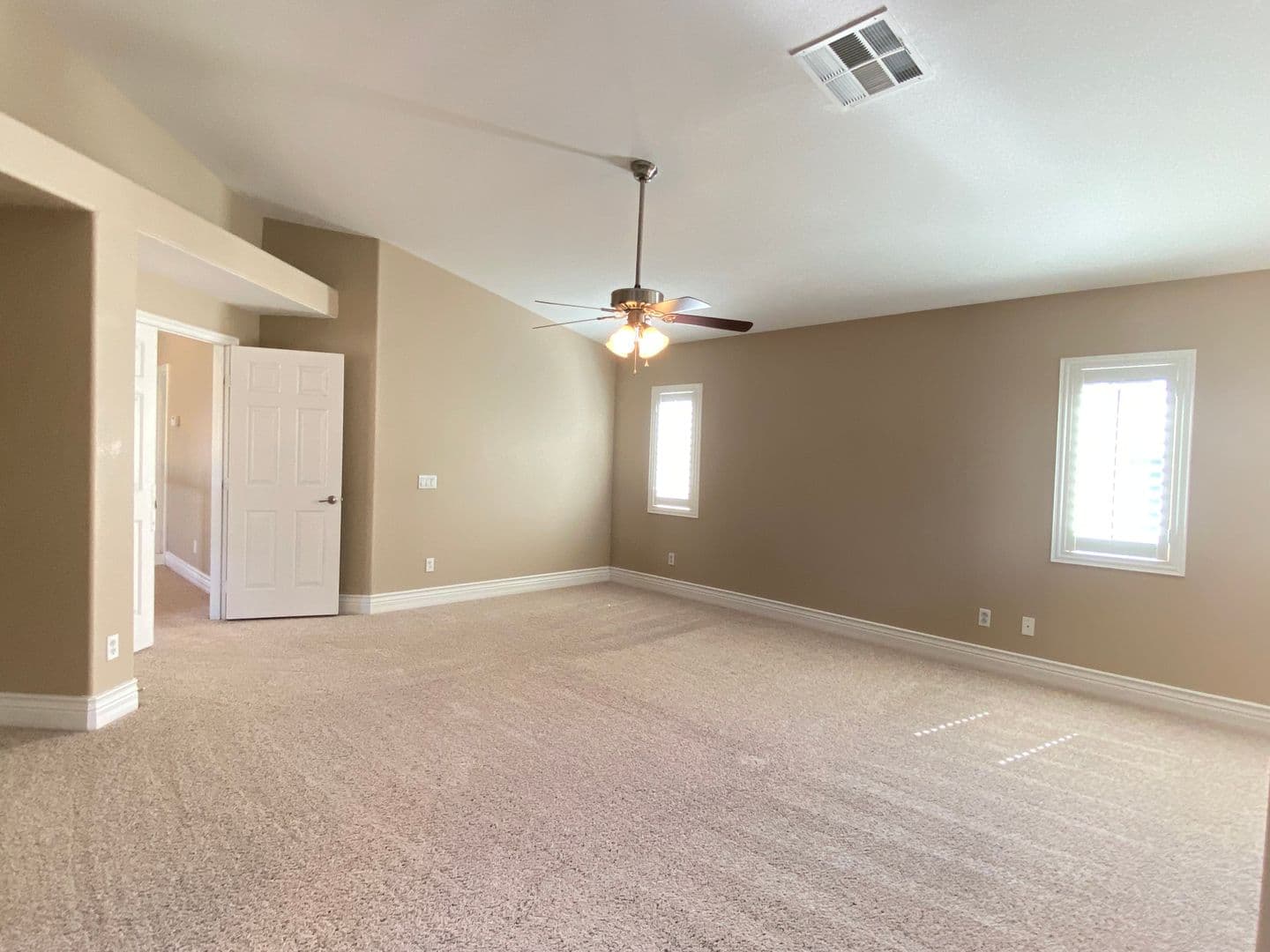 Las Vegas House: 95 Broken Putter Way