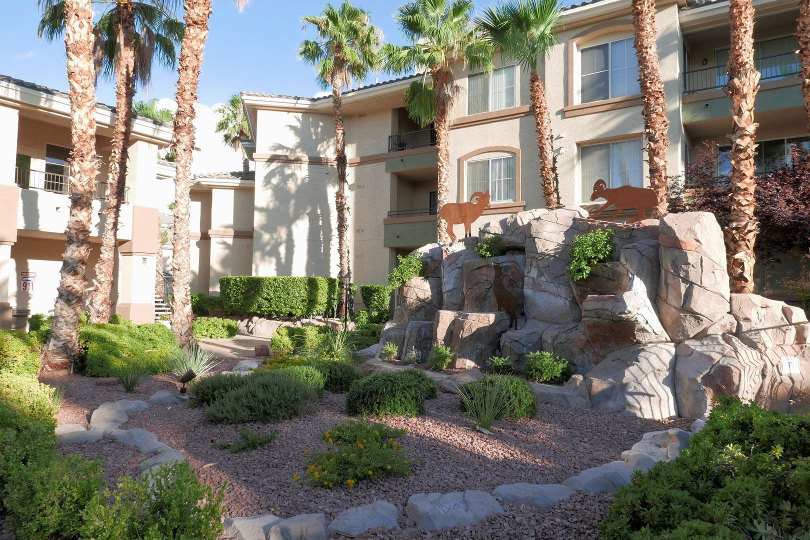 Las Vegas House: 7163 Durango #204