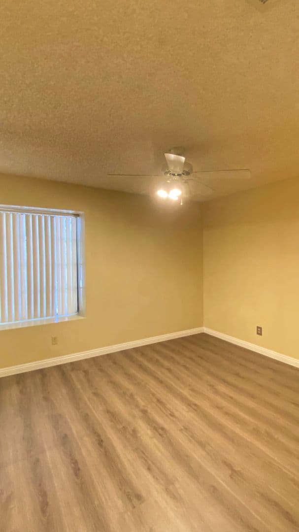 Las Vegas House: 6424 Dearborn CT