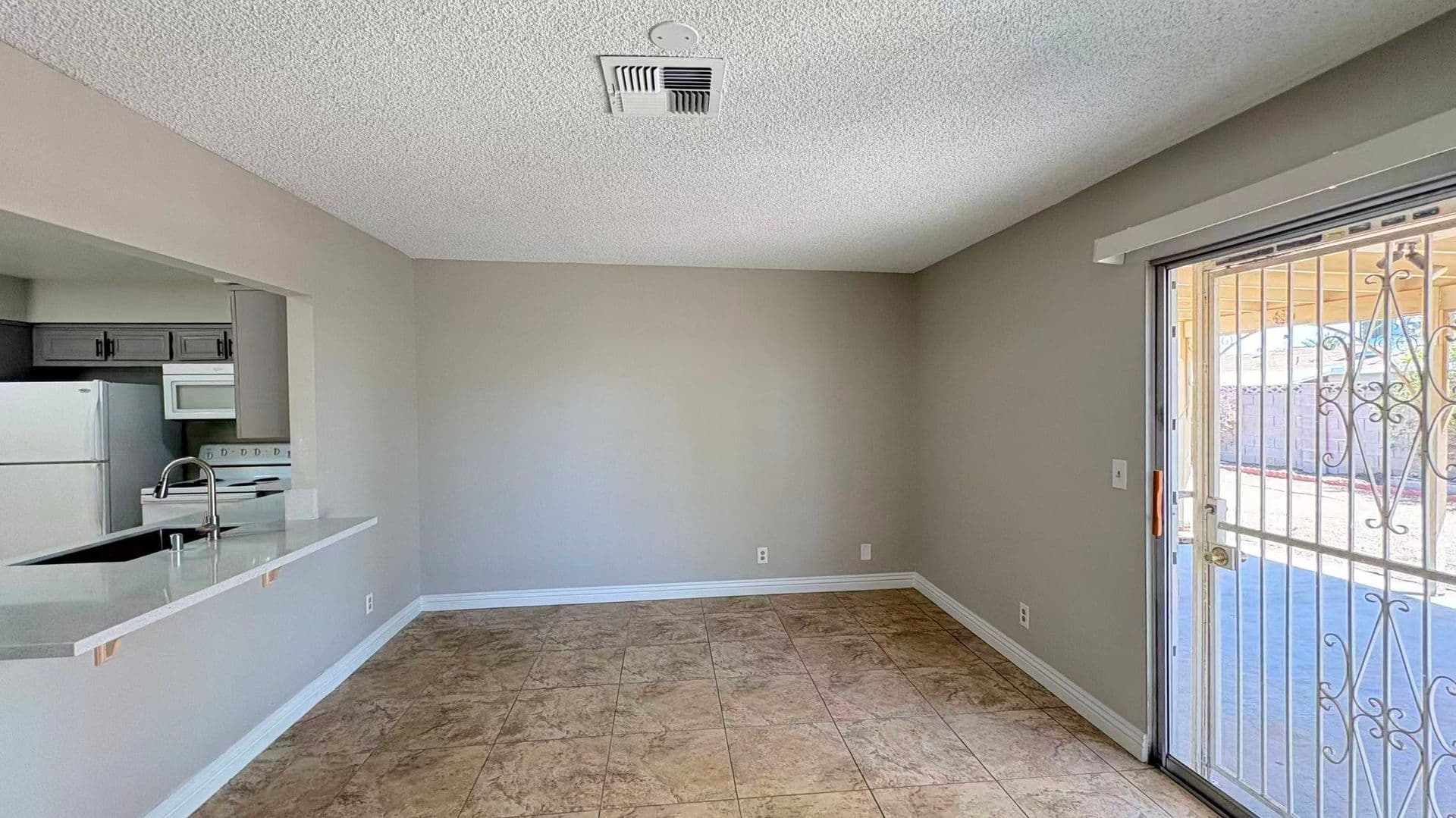 Las Vegas House: 3564 Redwood St