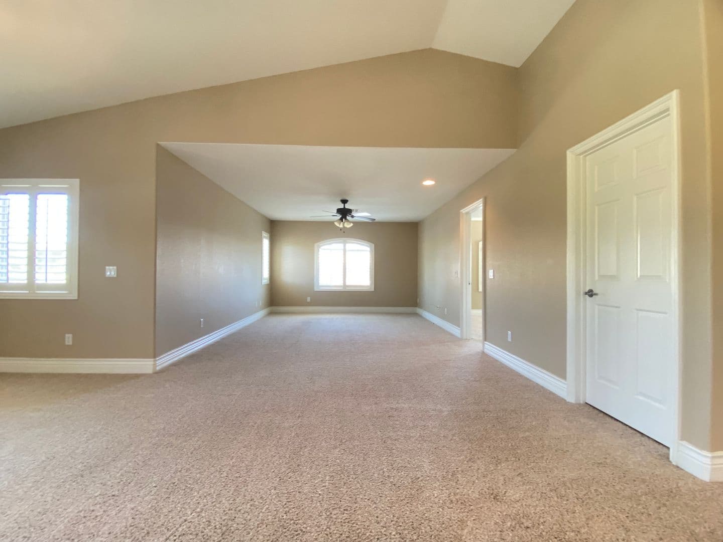 Las Vegas House: 95 Broken Putter Way