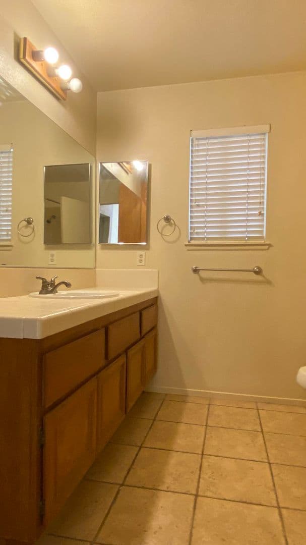 Las Vegas House: 6424 Dearborn CT