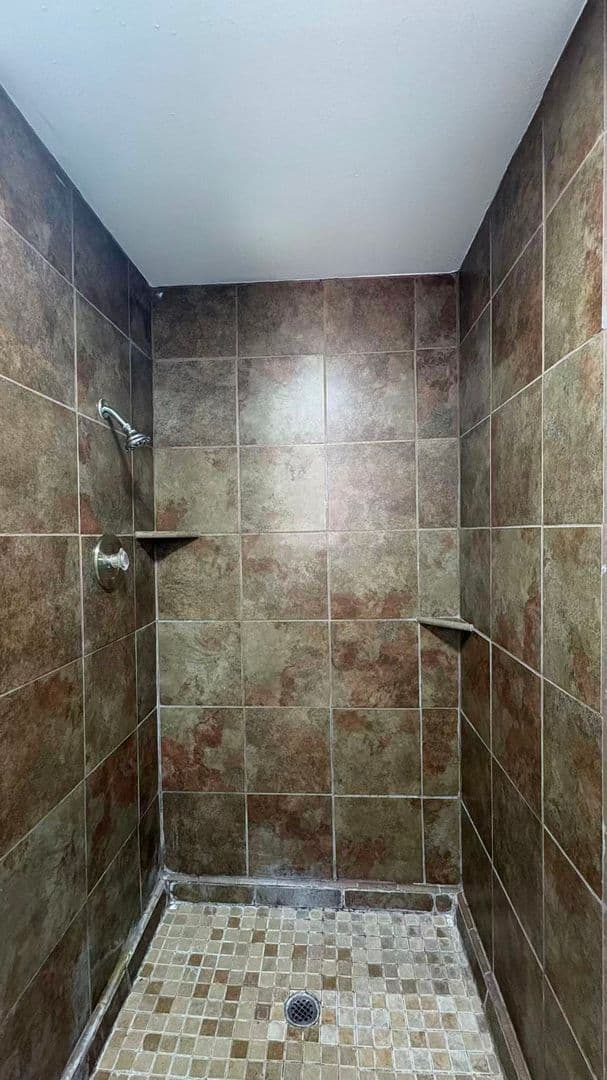 Las Vegas House: 7805 Aplin Ave.