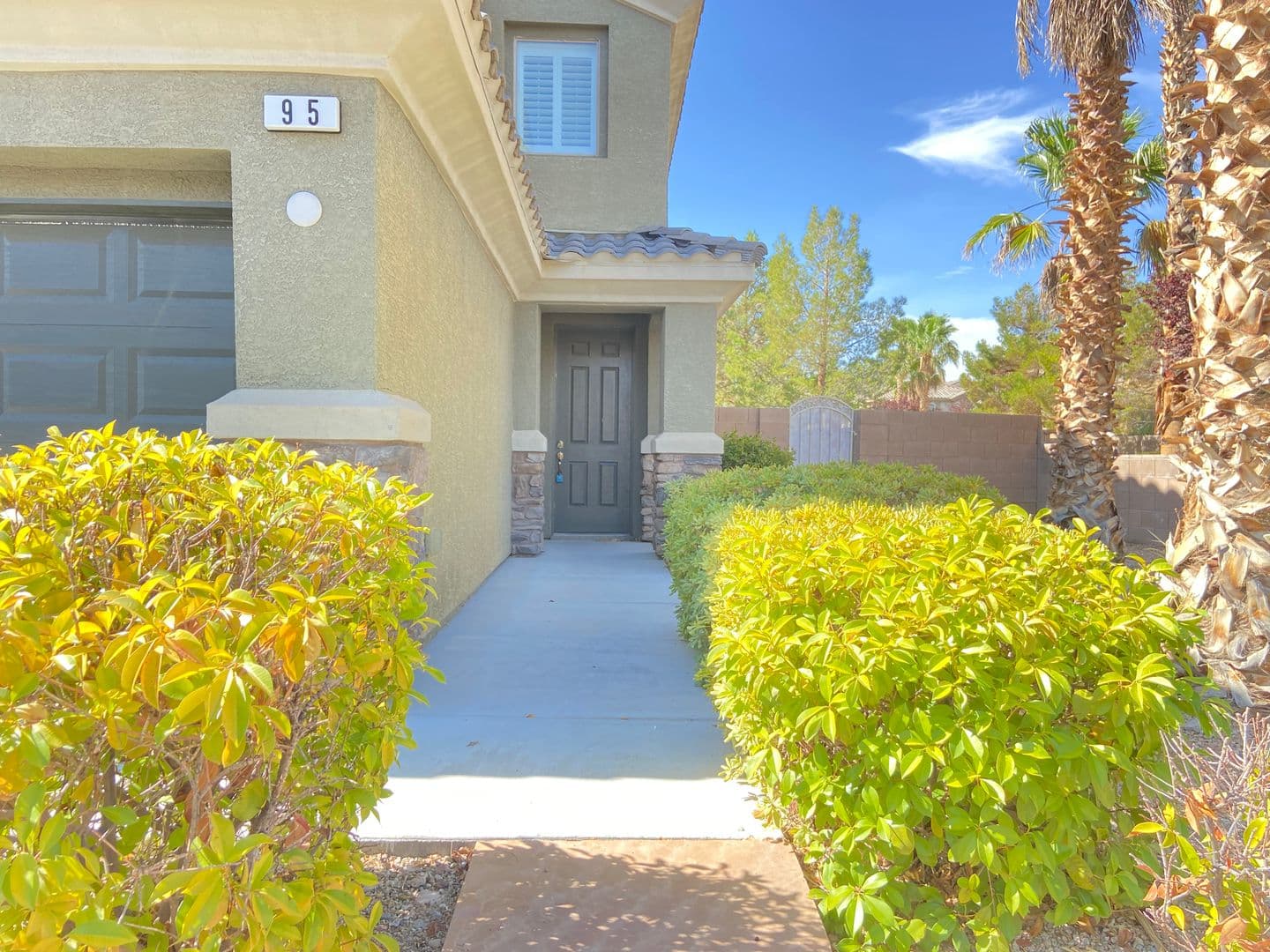 Las Vegas House: 95 Broken Putter Way