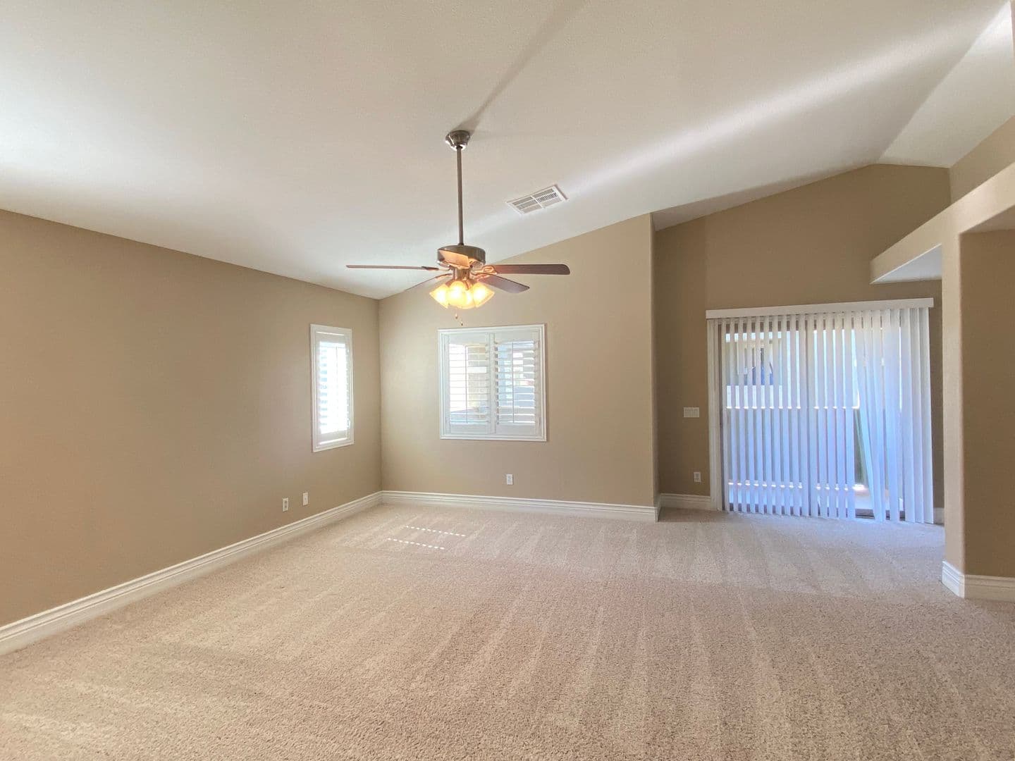 Las Vegas House: 95 Broken Putter Way
