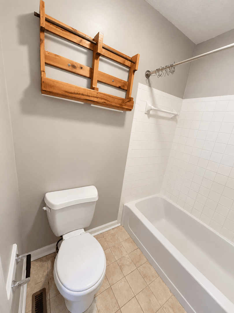 Raleigh Condo: 2500 Avent Ferry Rd