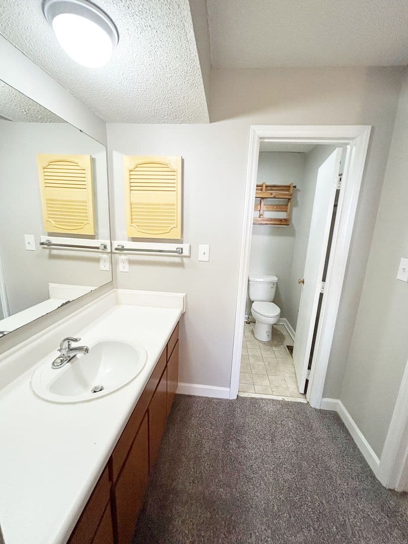 Raleigh Condo: 2500 Avent Ferry Rd