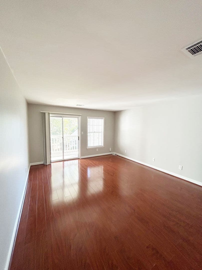 Raleigh Condo: 2500 Avent Ferry Rd