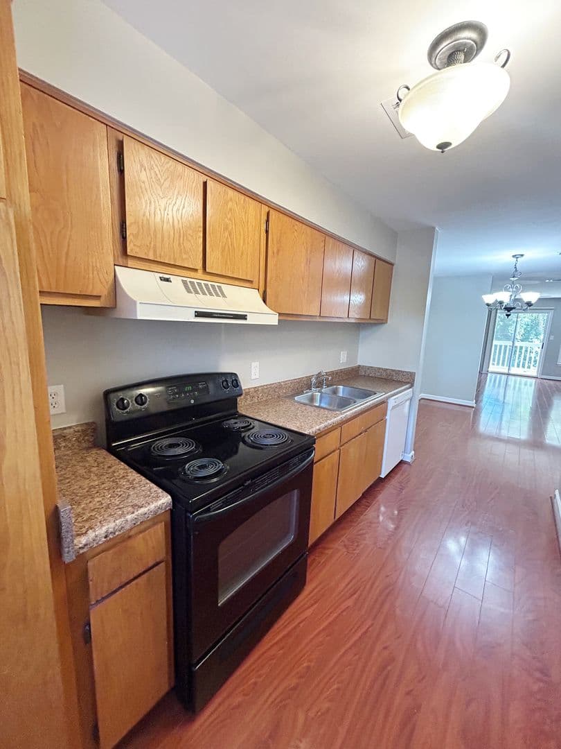 Raleigh Condo: 2500 Avent Ferry Rd