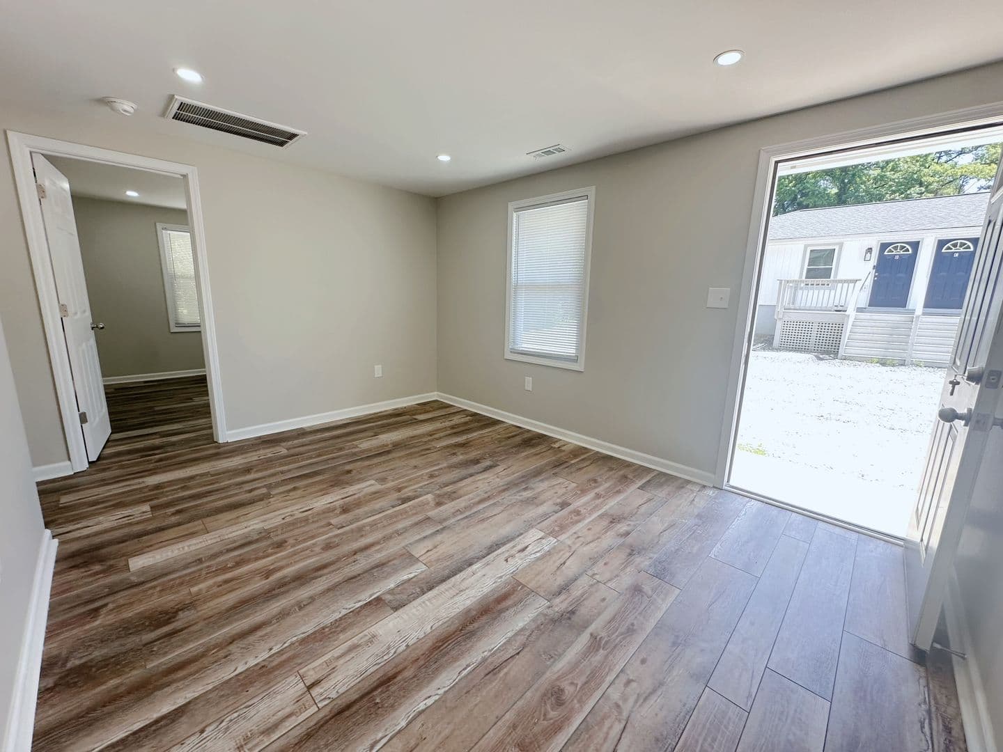 Durham Apartment: 403 Price Ave
