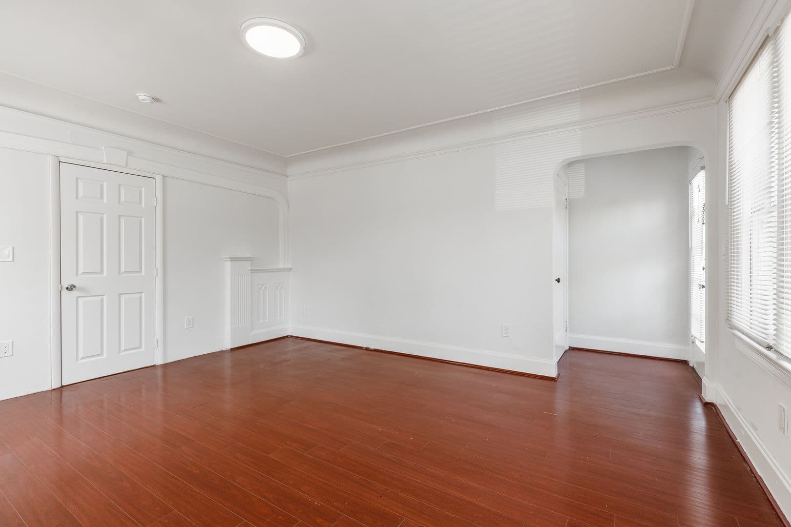 Los Angeles Apartment: 1154 W. 27th Street