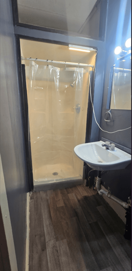 Decatur Apartment: 1901 N Church St